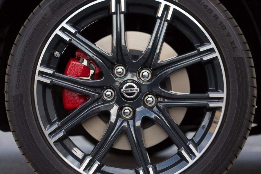  Nissan Juke Nismo RS 2014 года  (фото 2 из 27)